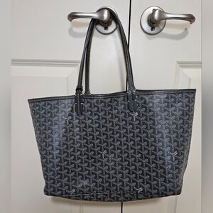 Stylish Gray Tote Bag